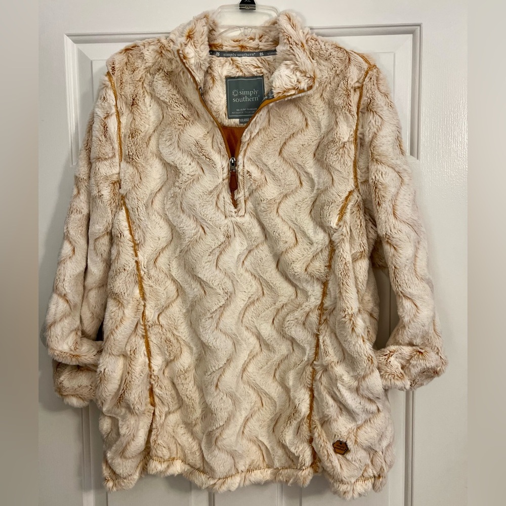 Simply Southern faux fur 1/4 zip pullover with pockets, gold in color, size XXL